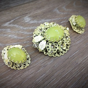 Vintage MOD Brooch and Earrings - Lime